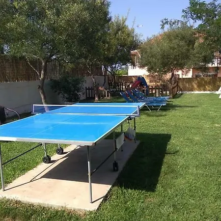 Thanos Villa Marathias